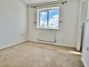 Photo 18- click for photo gallery